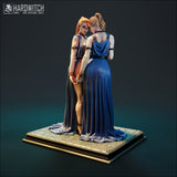 Mrg-260514 Twins Lady