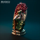 Mrg-260813 The Scarlet Divine