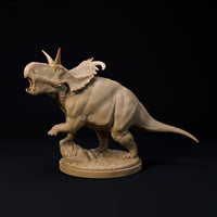 DinD-241013 Lokiceratops roar 32mm ロキケラトプス