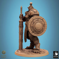 Lop-250815 Leonin Triad Chief