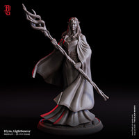 Fog-250821 Hero - Elyra, Lightbearer