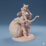 Twin-250101 Archer Squirrel Girl
