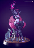 Raw-210401 Violet Pin Up
